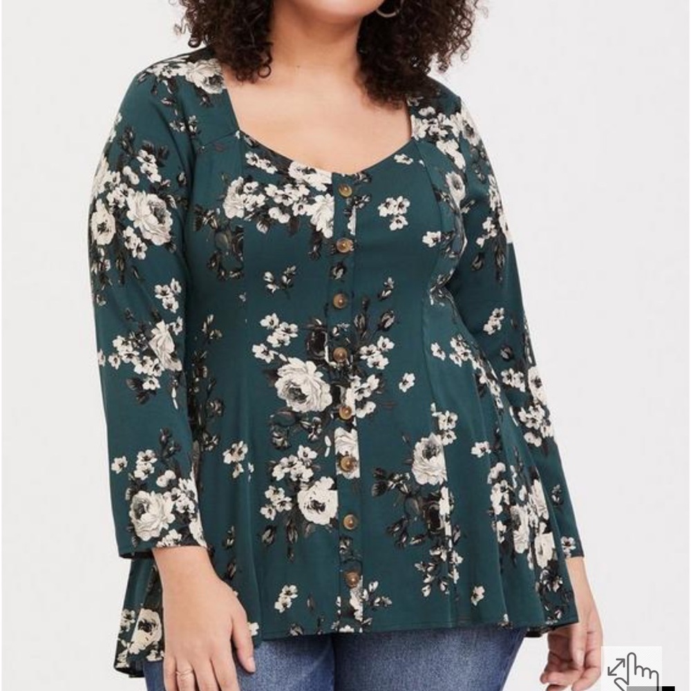 Torrid Fit And Flare Stretch Challis Button-Up Top